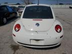 VOLKSWAGEN NEW BEETLE photo