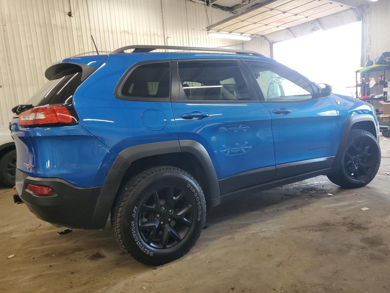 Lot #2940741408 2017 JEEP CHEROKEE T