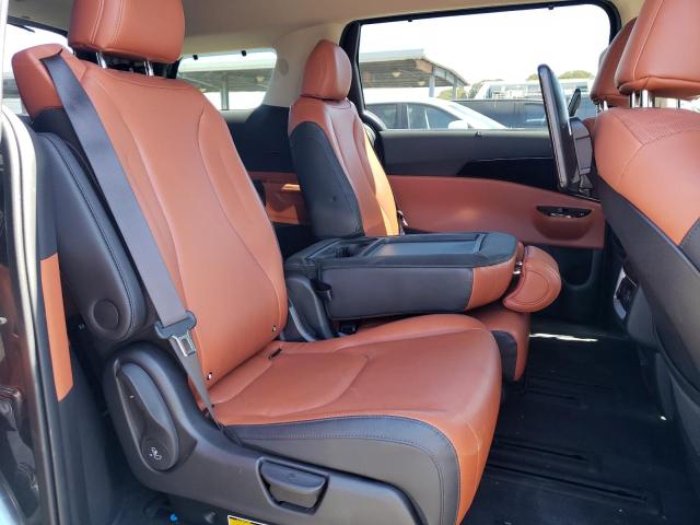 2022 KIA CARNIVAL S KNDNE5H32N6183649