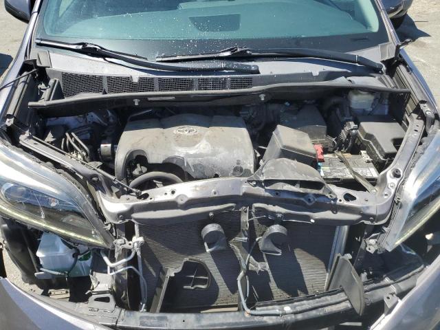 2017 TOYOTA SIENNA SE 5TDXZ3DC9HS880134