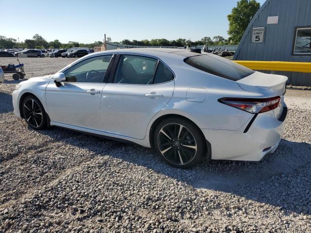 VIN 4T1B61HK7KU763109 2019 Toyota Camry, Xse no.2