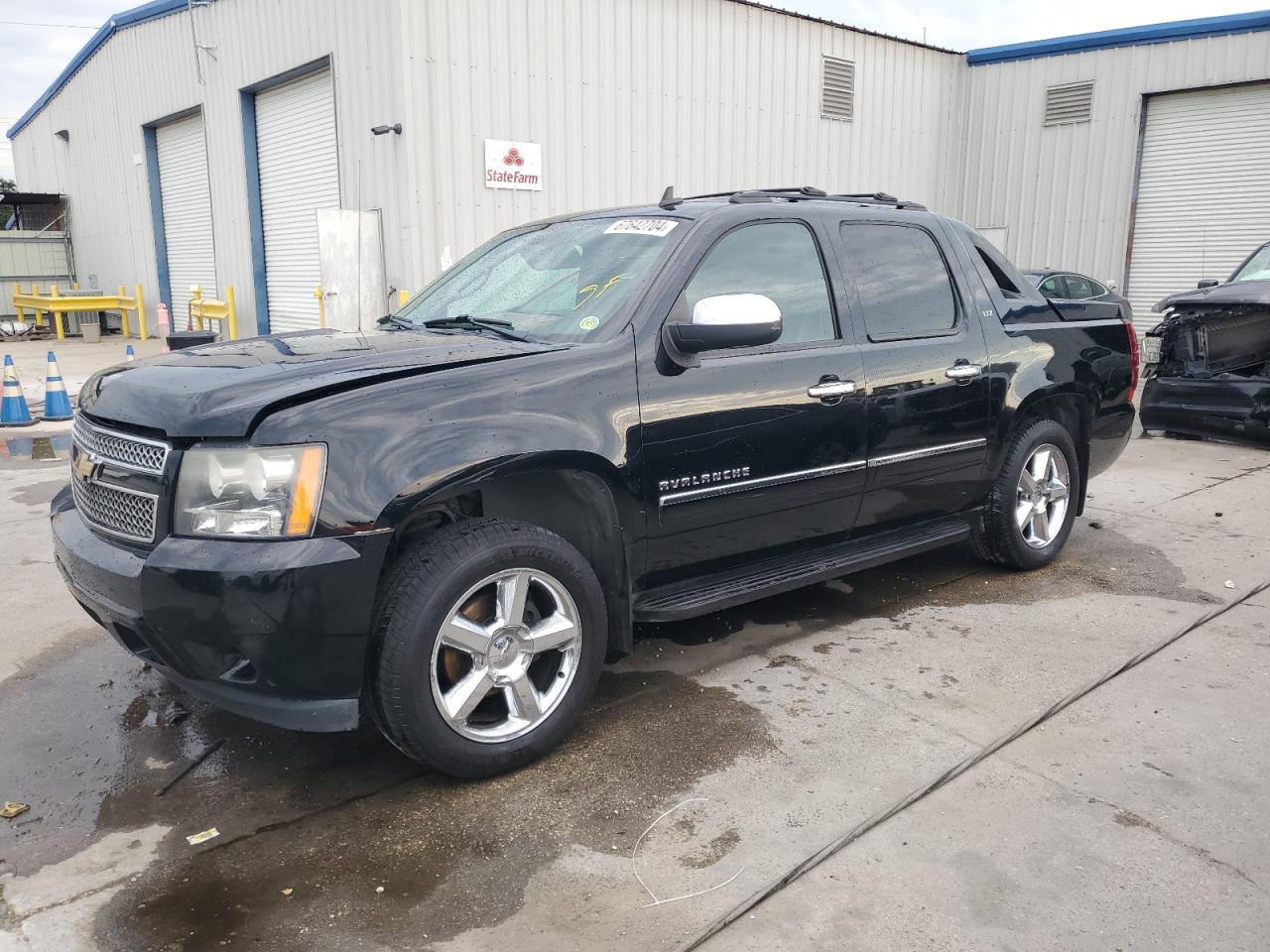 Lot #2811699968 2011 CHEVROLET AVALANCHE