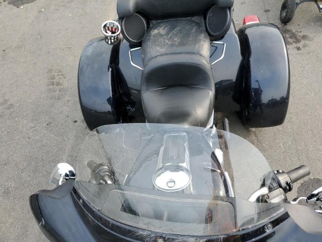 2020 HARLEY-DAVIDSON FLHTCUTG 1HD1MAF19LB852949
