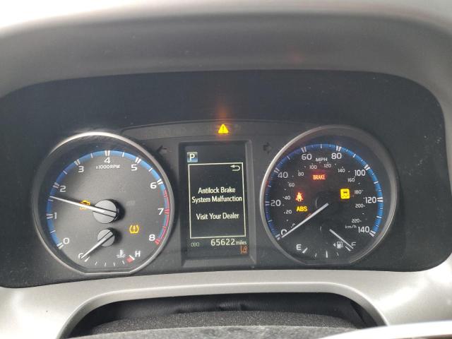 2018 TOYOTA RAV4 LE - 2T3BFREV5JW827764