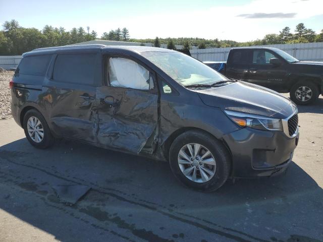 VIN KNDMB5C18J6388574 2018 KIA Sedona, LX no.4