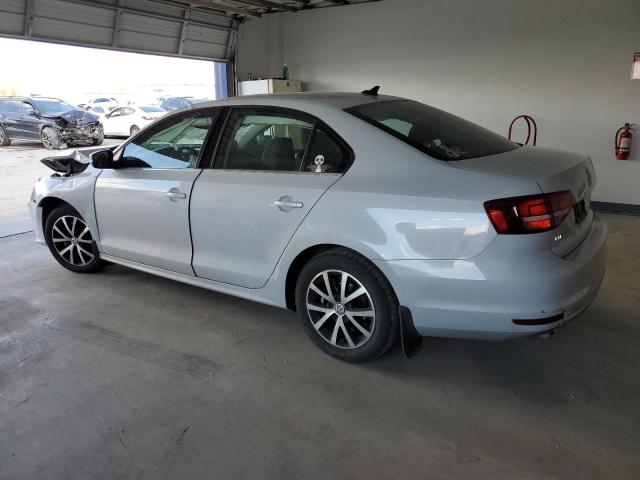 2018 VOLKSWAGEN JETTA SE - 3VWDB7AJ0JM240379