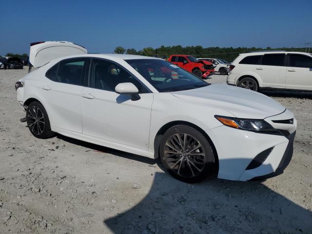 2018 TOYOTA CAMRY L - 4T1B11HK6JU614221