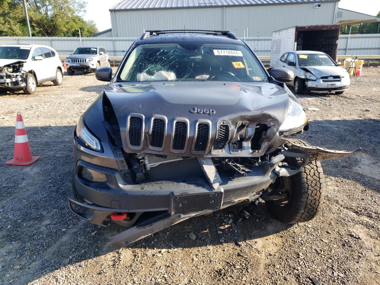 Lot #2969545665 2018 JEEP CHEROKEE T