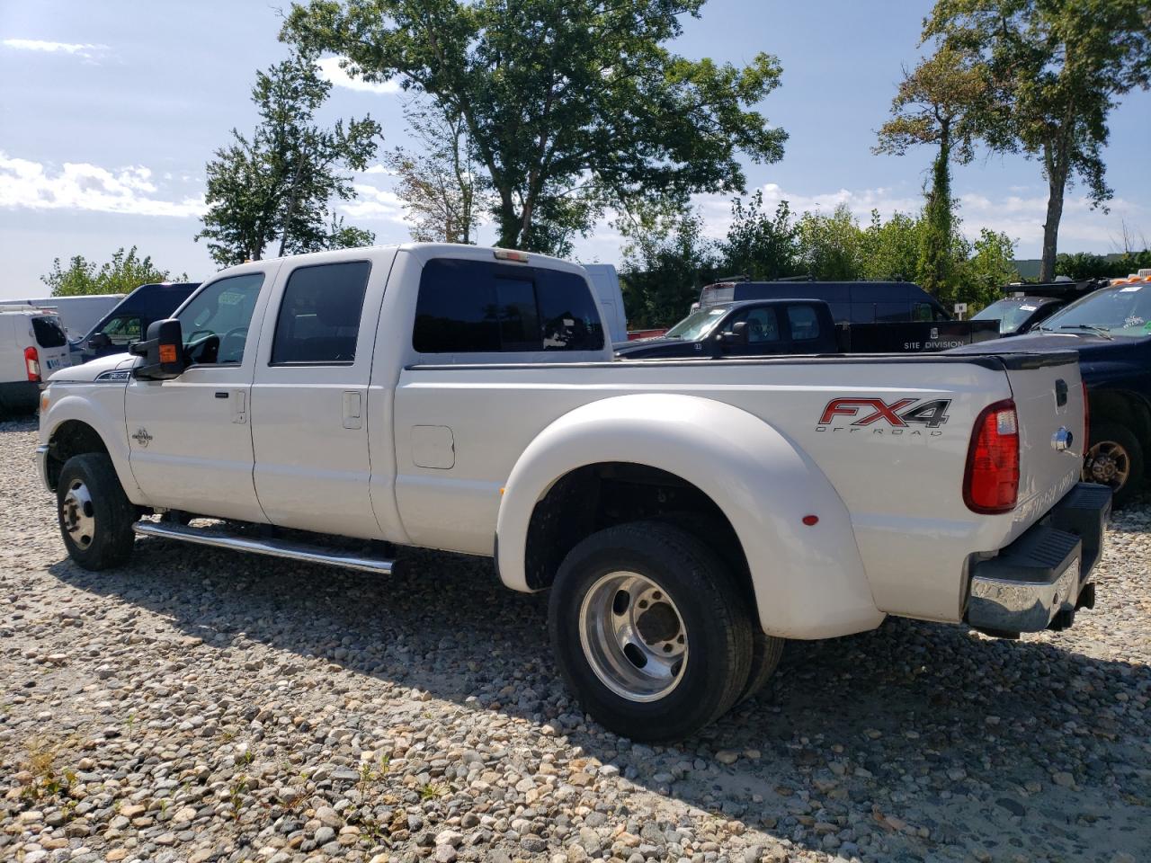 Lot #3033120021 2016 FORD F350 SUPER