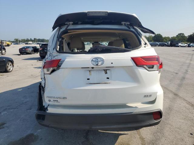 VIN 5TDKZRFH0KS341897 2019 Toyota Highlander, SE no.6