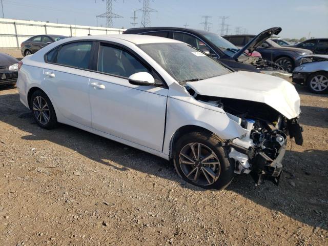 VIN 3KPF24AD9RE770859 2024 KIA FORTE no.4