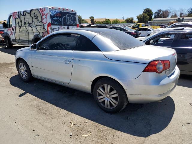 VOLKSWAGEN EOS 2.0T 2007 silver  gas WVWBA71F57V041738 photo #3