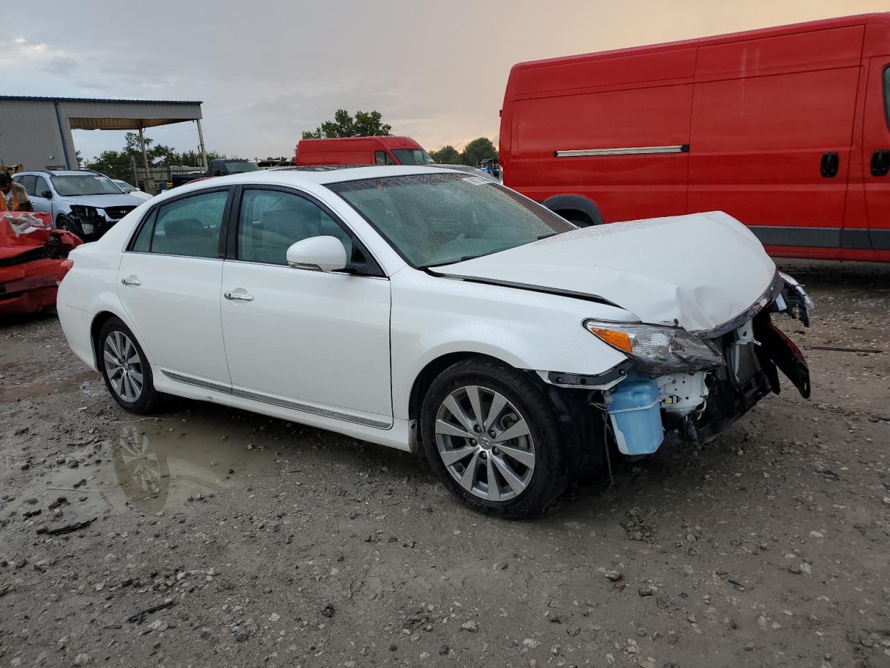 Lot #2826476901 2011 TOYOTA AVALON BAS