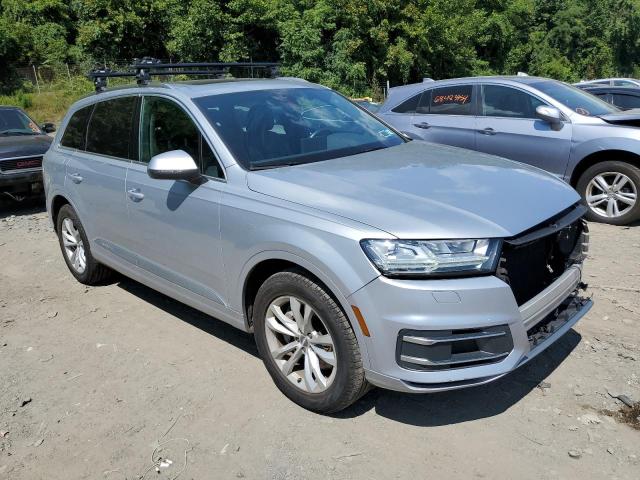 VIN WA1LHAF73JD027195 2018 Audi Q7, Premium Plus no.4