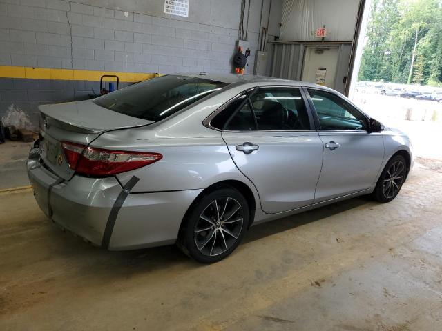 VIN 4T1BF1FK5FU976066 2015 Toyota Camry, LE no.3