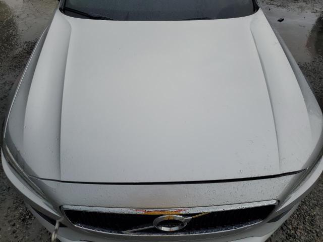 2019 VOLVO S90 T5 MOM - LVY102AK4KP110228