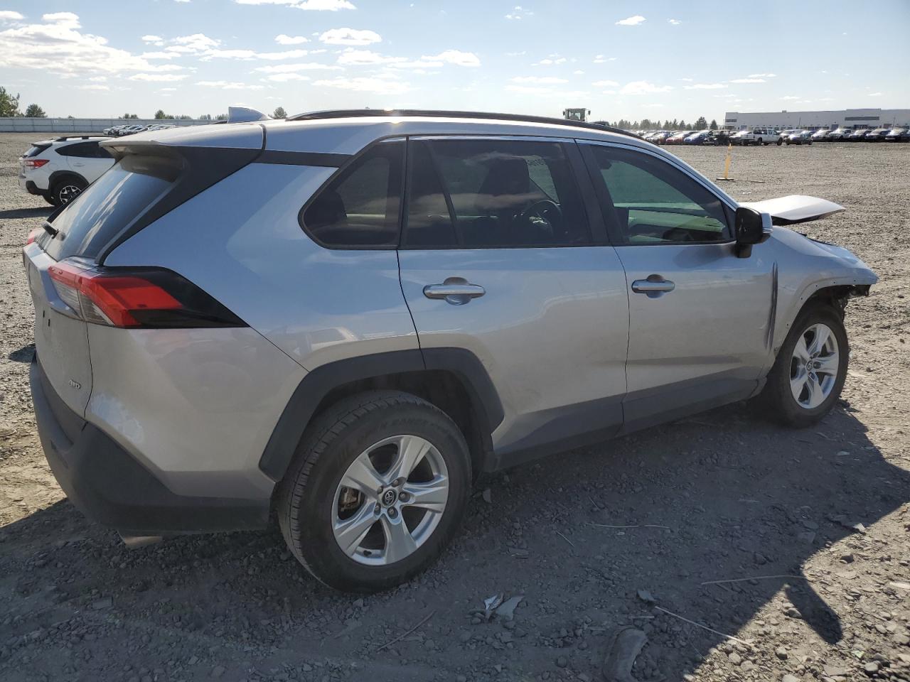 Lot #2993573186 2020 TOYOTA RAV4 XLE