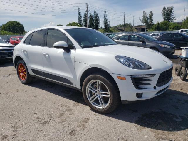 VIN WP1AB2A57GLB50019 2016 Porsche Macan, S no.4