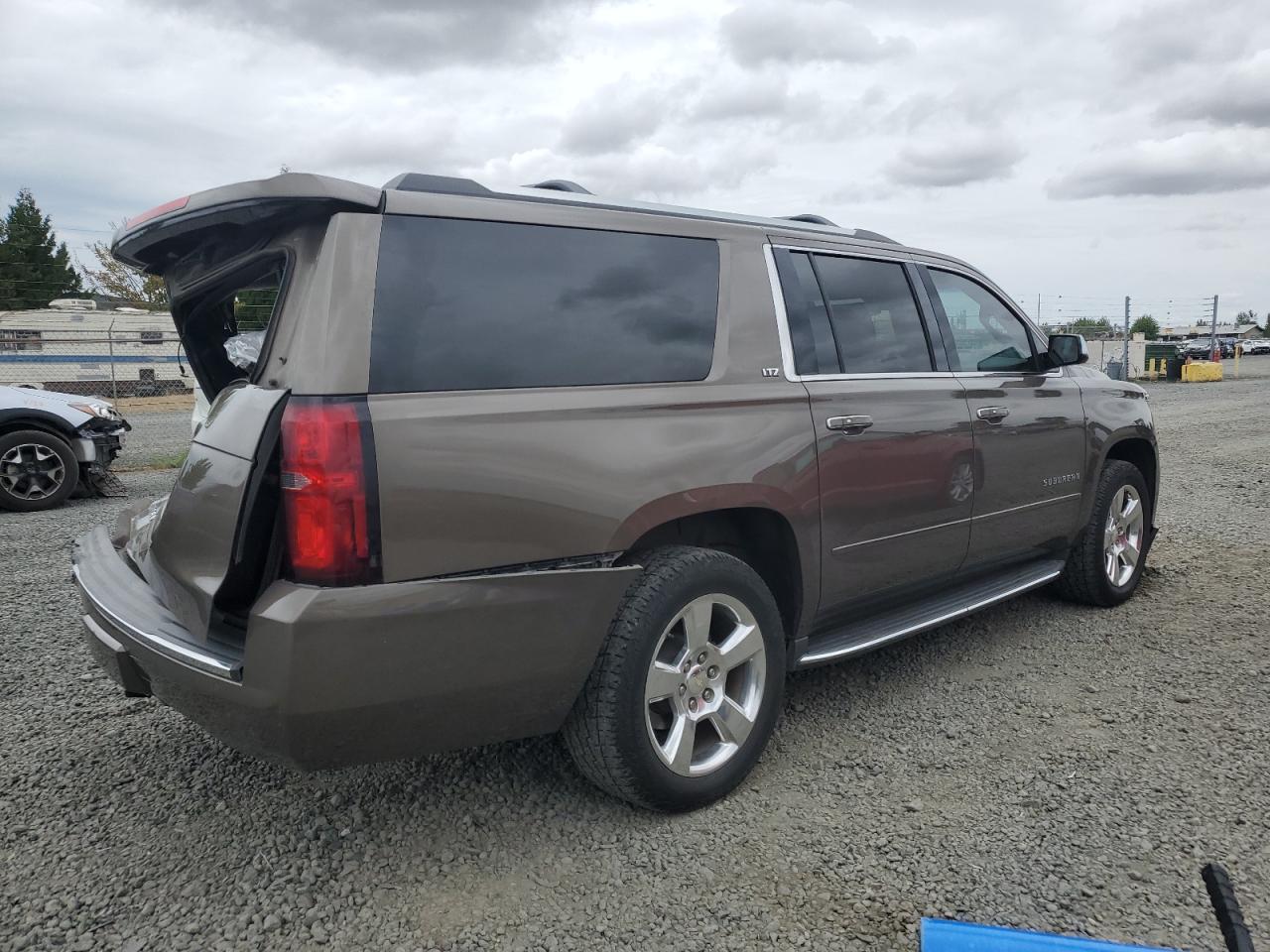 Lot #2960346743 2015 CHEVROLET SUBURBAN K