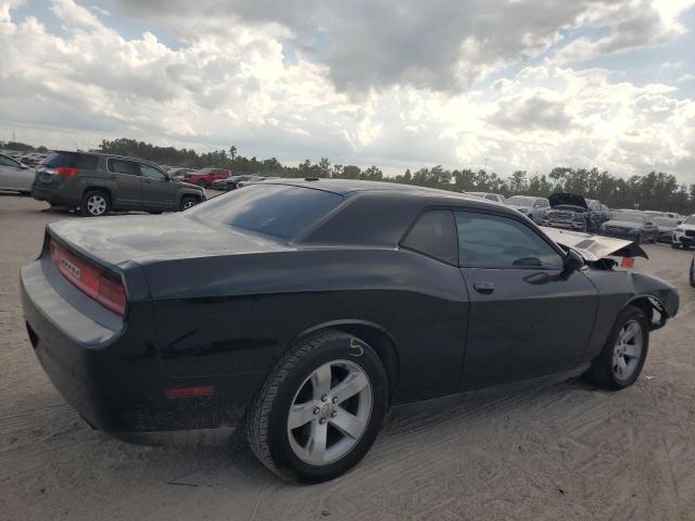 VIN 2C3CDYAG7DH725046 2013 Dodge Challenger, Sxt no.3