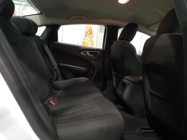 2017 CHRYSLER 200 LX - 1C3CCCFB3HN501305