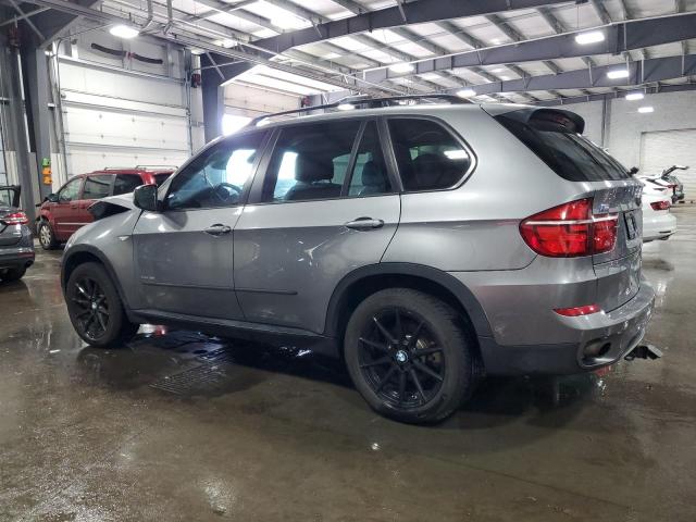 VIN 5UXZV4C54D0B10841 2013 BMW X5, Xdrive35I no.2