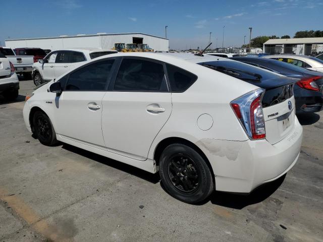 VIN JTDKN3DU3E0391158 2014 Toyota Prius no.2