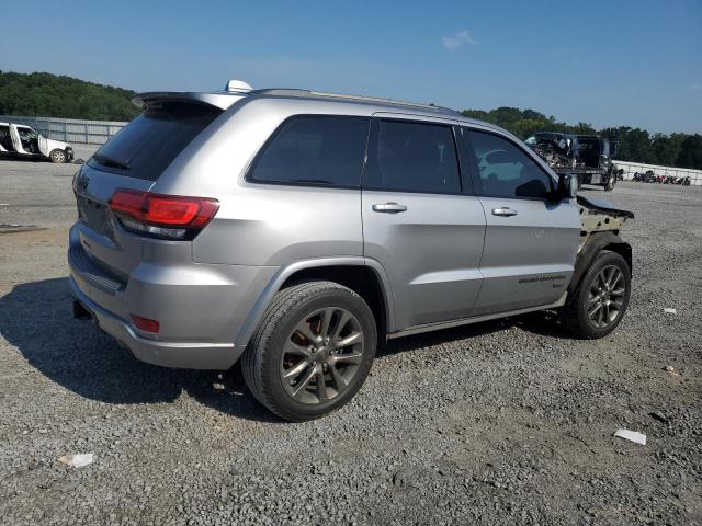 VIN 1C4RJFBG6HC695466 2017 Jeep Grand Cherokee, Lim... no.3