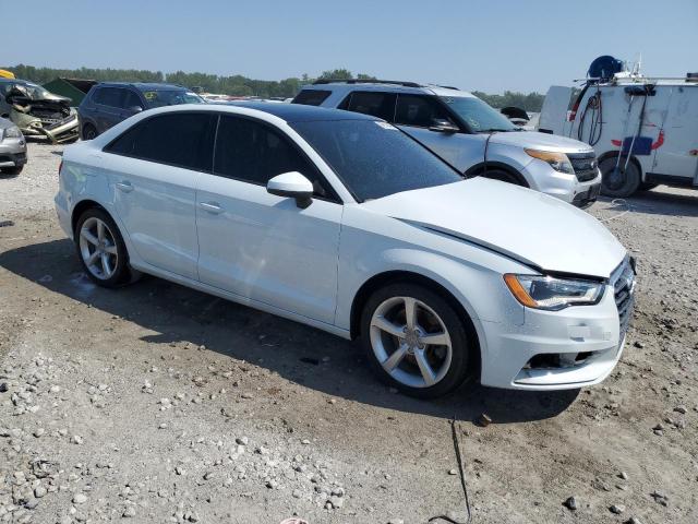 VIN WAUACGFF7F1007723 2015 AUDI A3 no.4