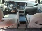 TOYOTA SIENNA LE photo