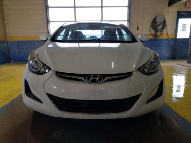 VIN 5NPDH4AE7GH748057 2016 Hyundai Elantra, SE no.5