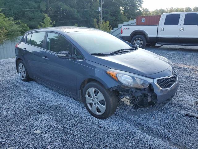 VIN KNAFK5A80G5646784 2016 KIA Forte, LX no.4