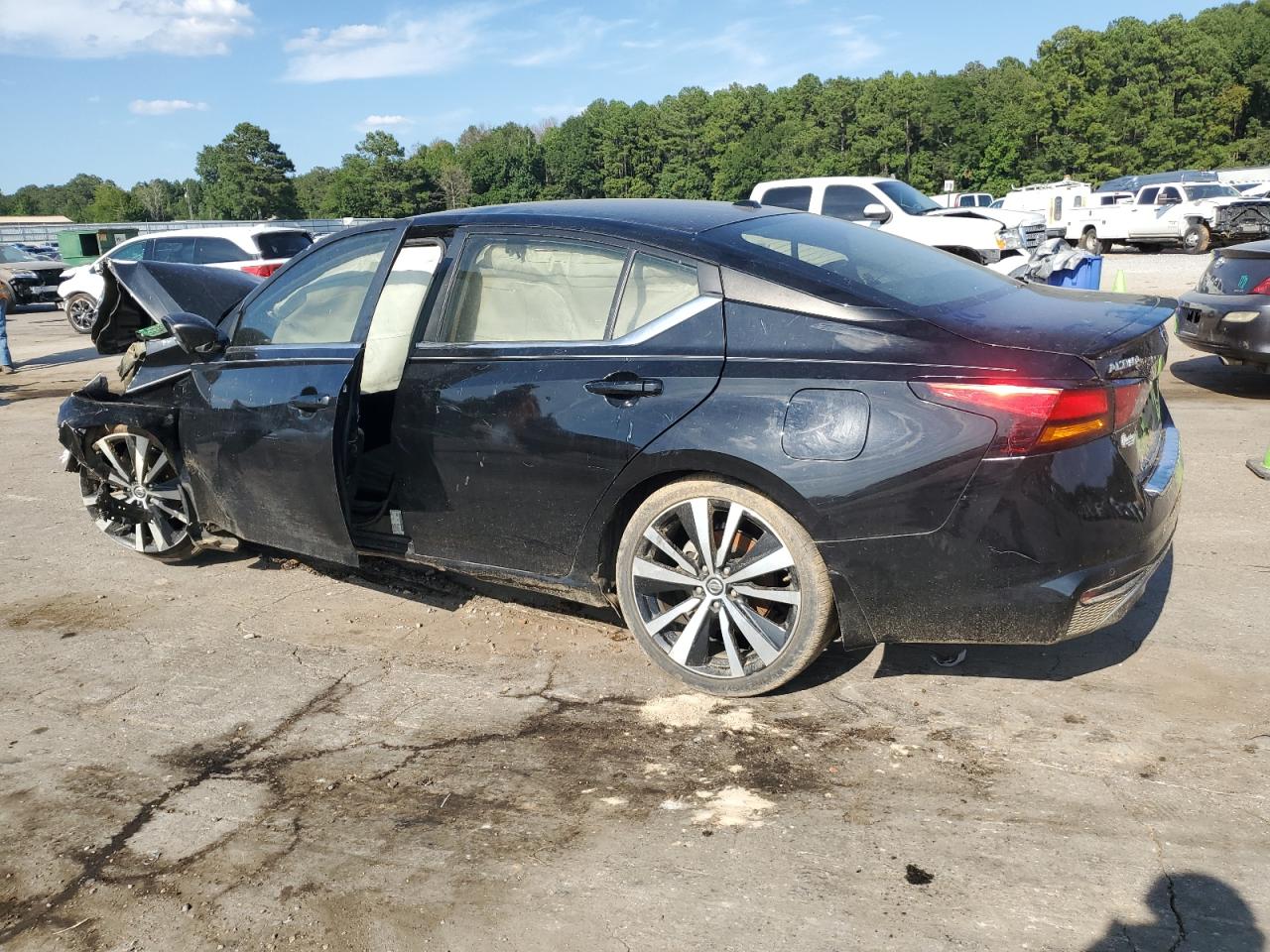 Lot #2843324573 2020 NISSAN ALTIMA SR