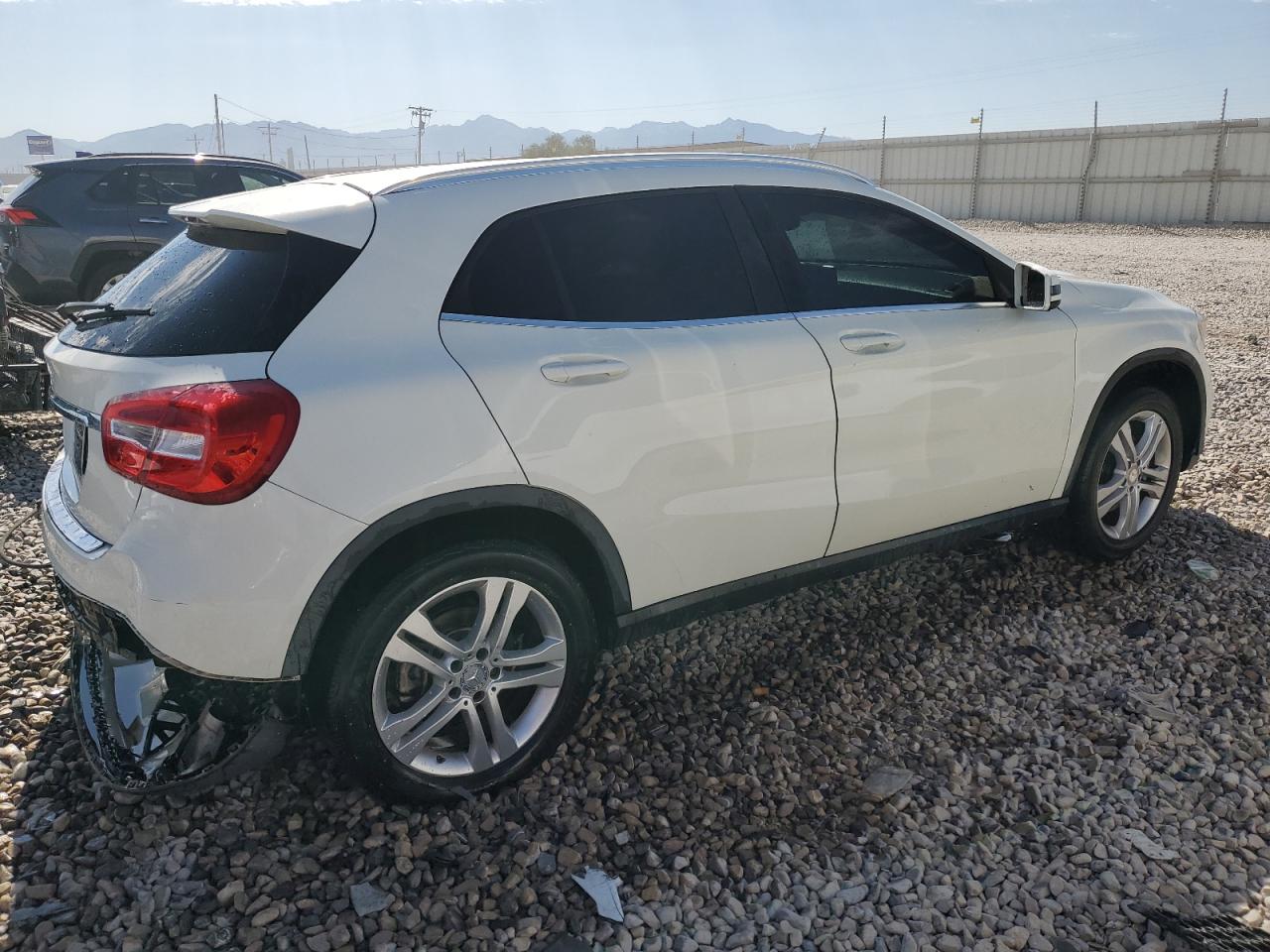 Lot #2823385533 2015 MERCEDES-BENZ GLA 250