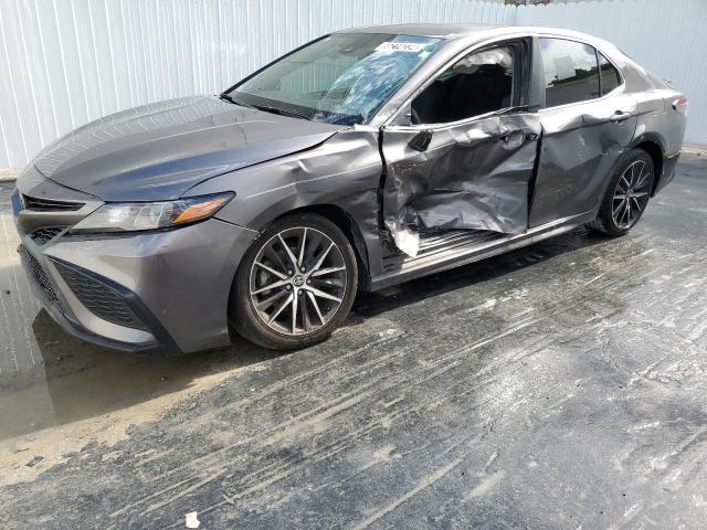 VIN 4T1G11AK3MU557366 2021 Toyota Camry, SE no.1