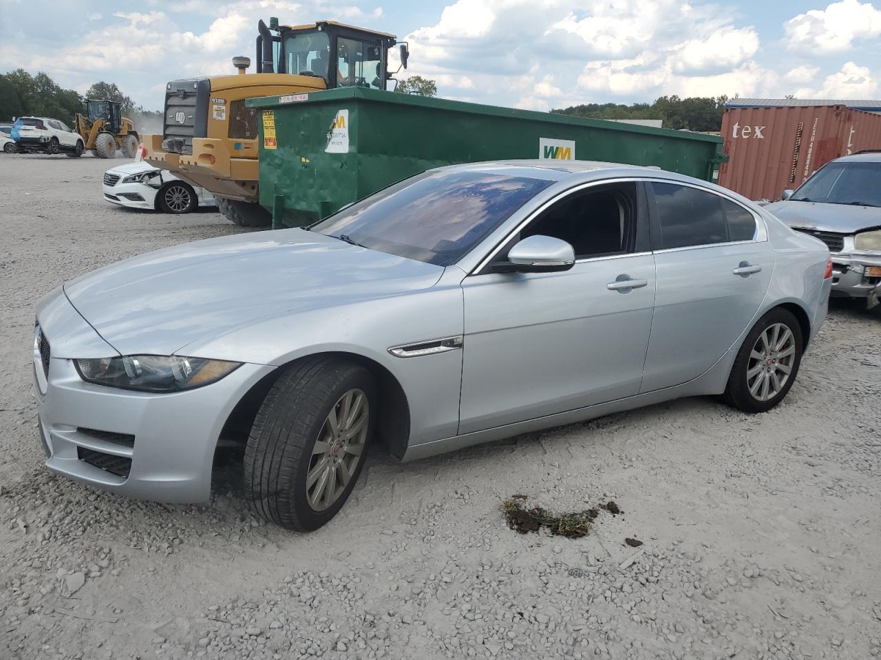 Lot #2811323319 2019 JAGUAR XE