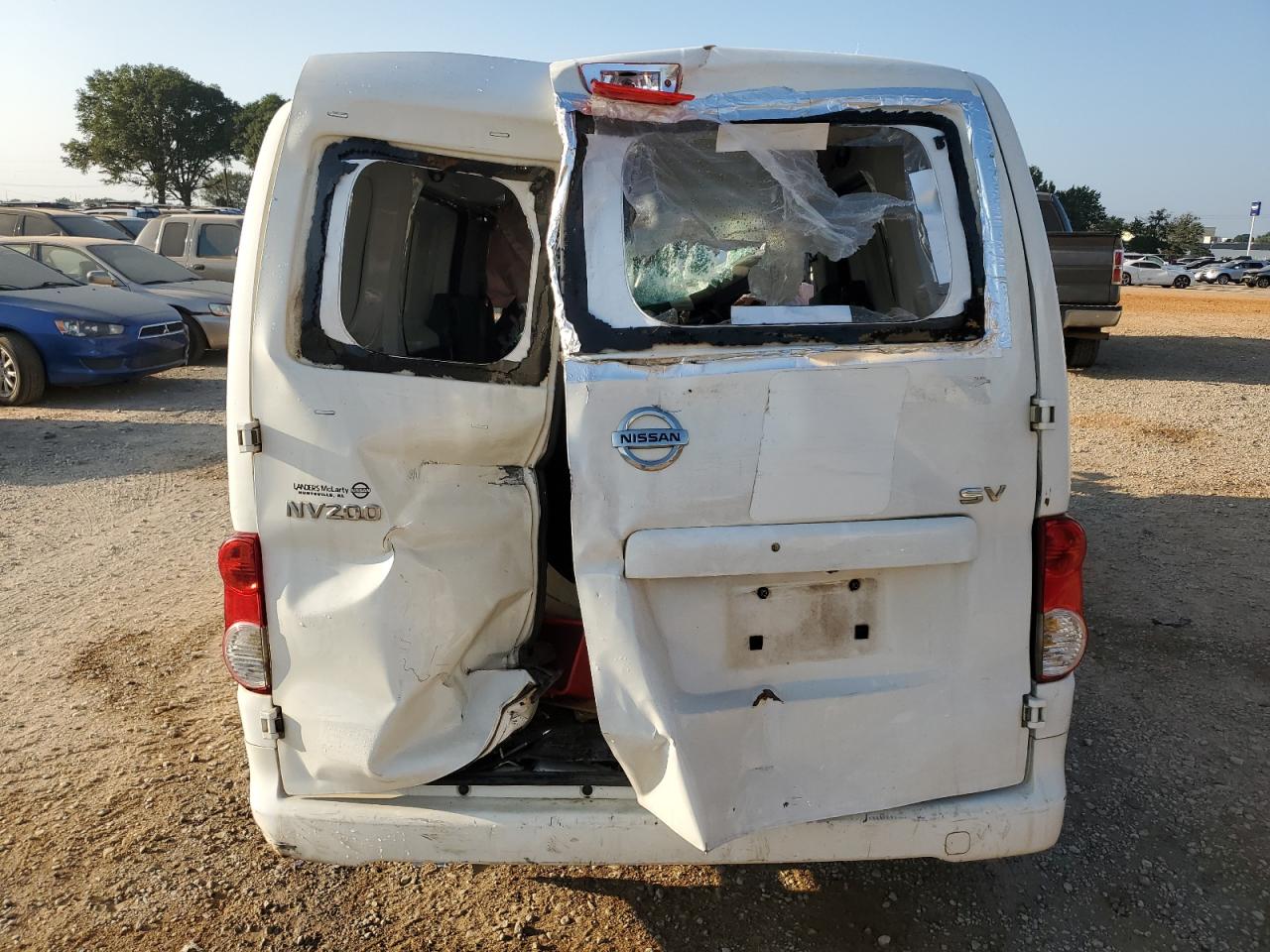 Lot #3045830633 2015 NISSAN NV200