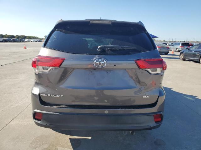 VIN 5TDKZRFH4JS543138 2018 Toyota Highlander, SE no.6