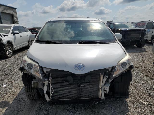 2015 TOYOTA SIENNA XLE - 5TDYK3DC5FS610792