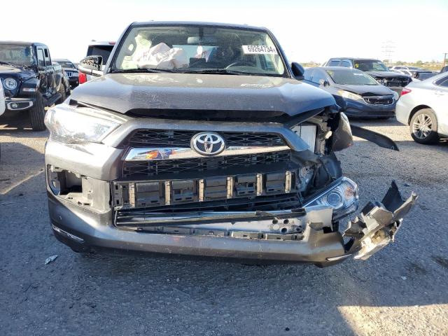 2019 TOYOTA 4RUNNER SR - JTEBU5JR7K5710618