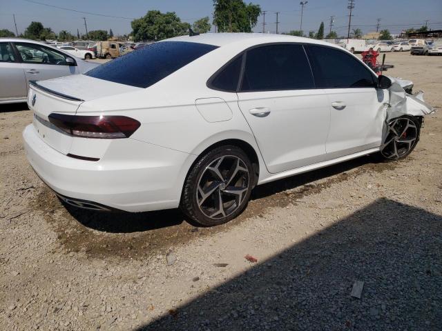 VOLKSWAGEN PASSAT R-L 2021 white  gas 1VWMA7A33MC008997 photo #4