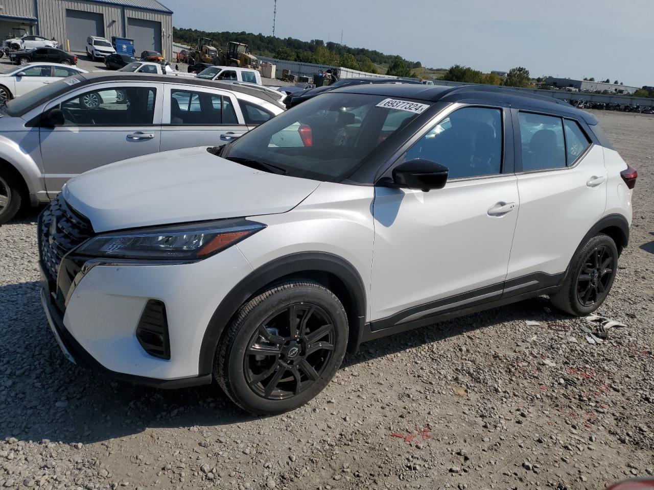 Lot #2838569375 2023 NISSAN KICKS SR