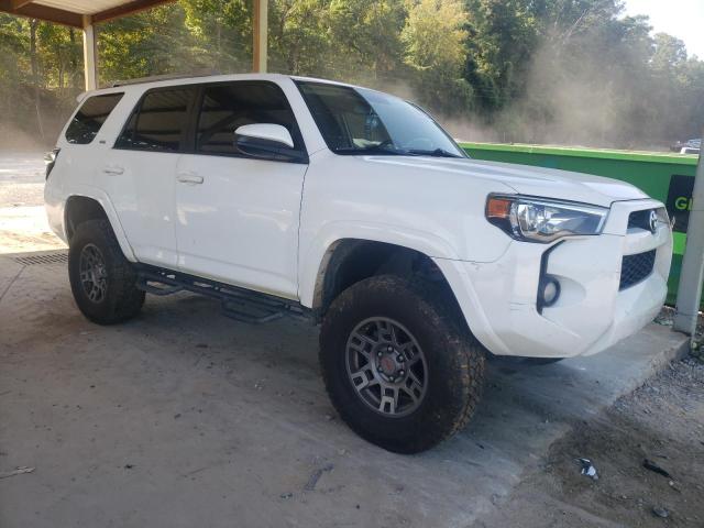 2016 TOYOTA 4RUNNER SR - JTEBU5JR9G5388491
