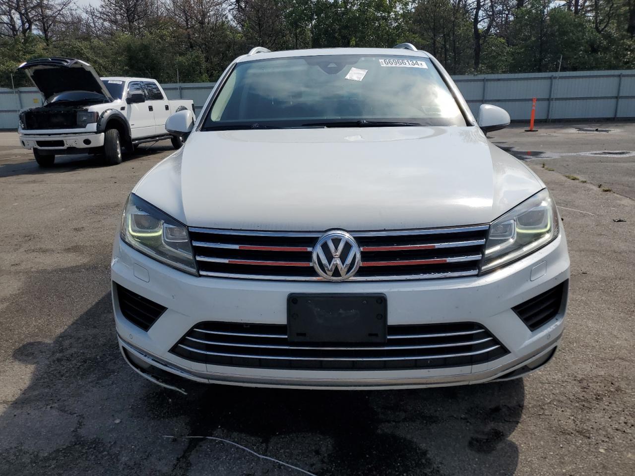 Lot #2988350784 2016 VOLKSWAGEN TOUAREG TD