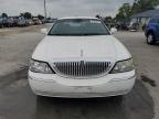 LINCOLN TOWN CAR S photo