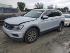 2018 VOLKSWAGEN TIGUAN SE - 3VV3B7AX0JM157474