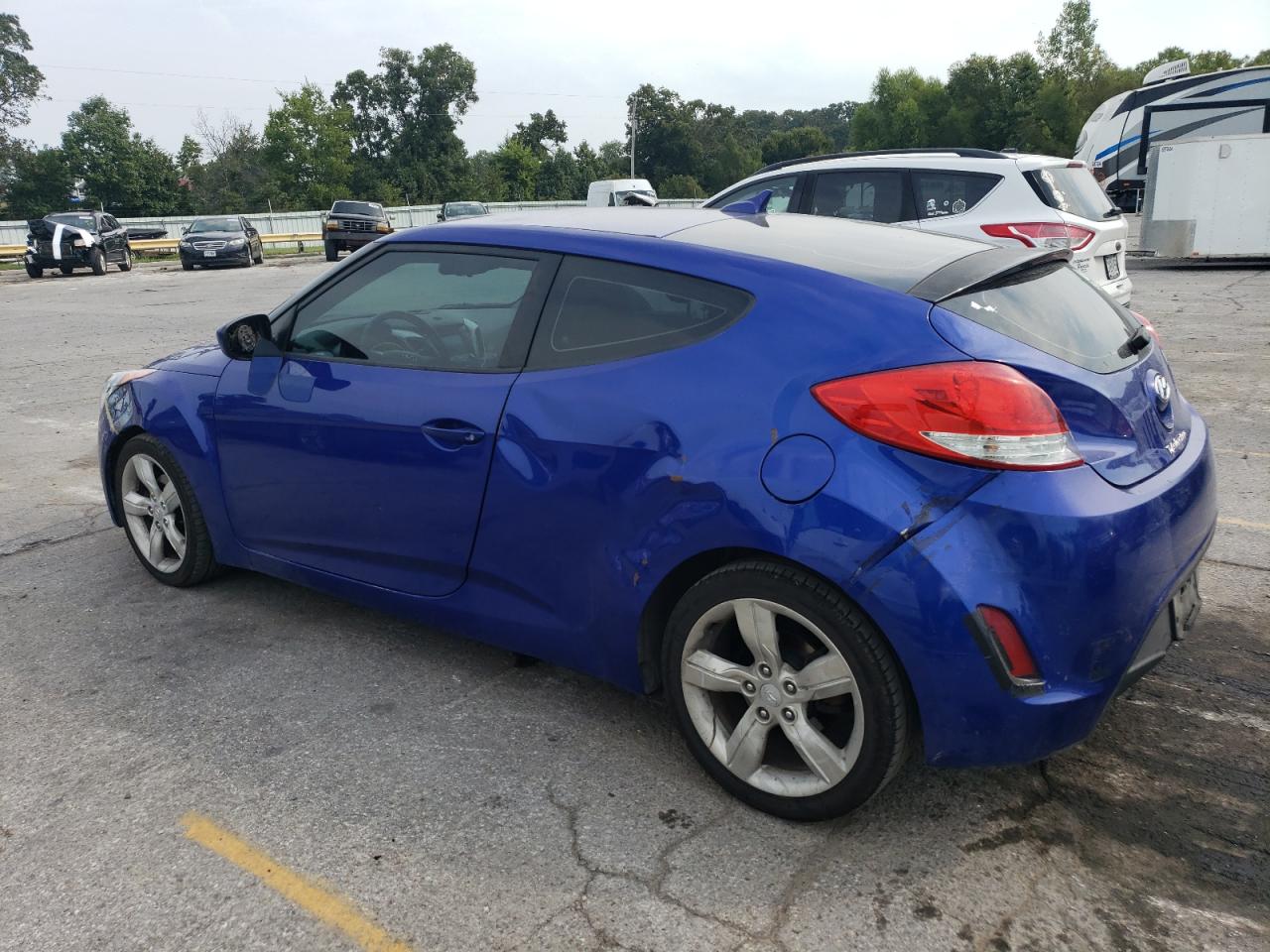 Lot #2955507499 2013 HYUNDAI VELOSTER