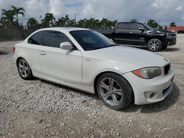 VIN WBAUP7C53DVP25448 2013 BMW 1 SERIES no.4