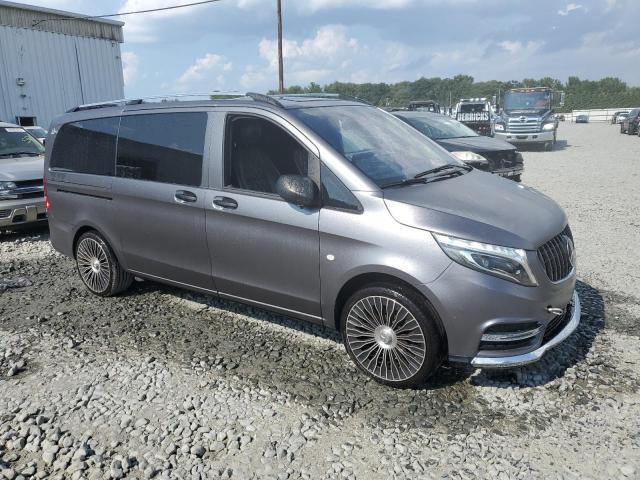 VIN WD4PG2EE8K3515040 2019 MERCEDES-BENZ METRIS no.4