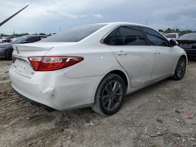 VIN 4T1BF1FK9FU484897 2015 Toyota Camry, LE no.3